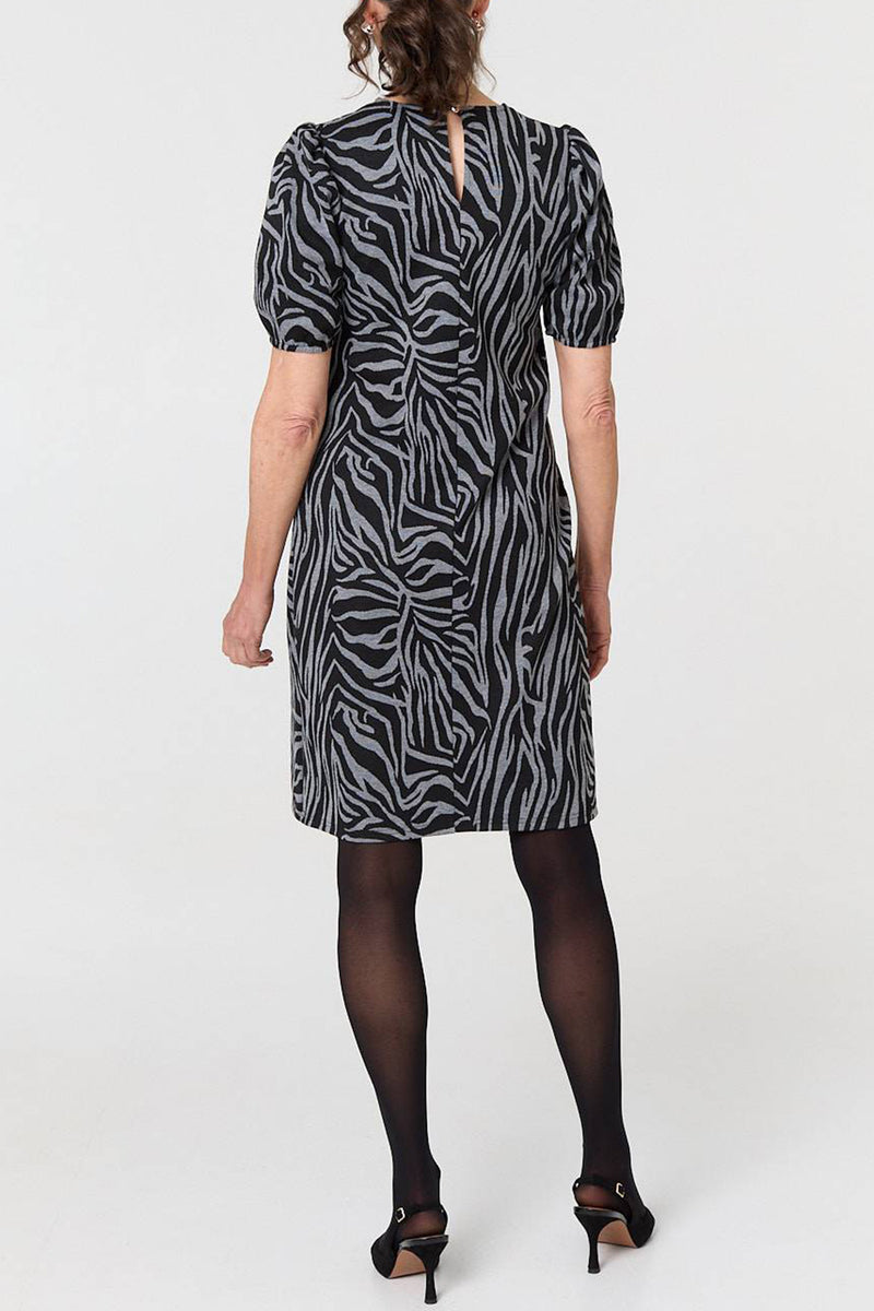 MULTI GREY| Zebra Print Short Sleeve Shift Dress