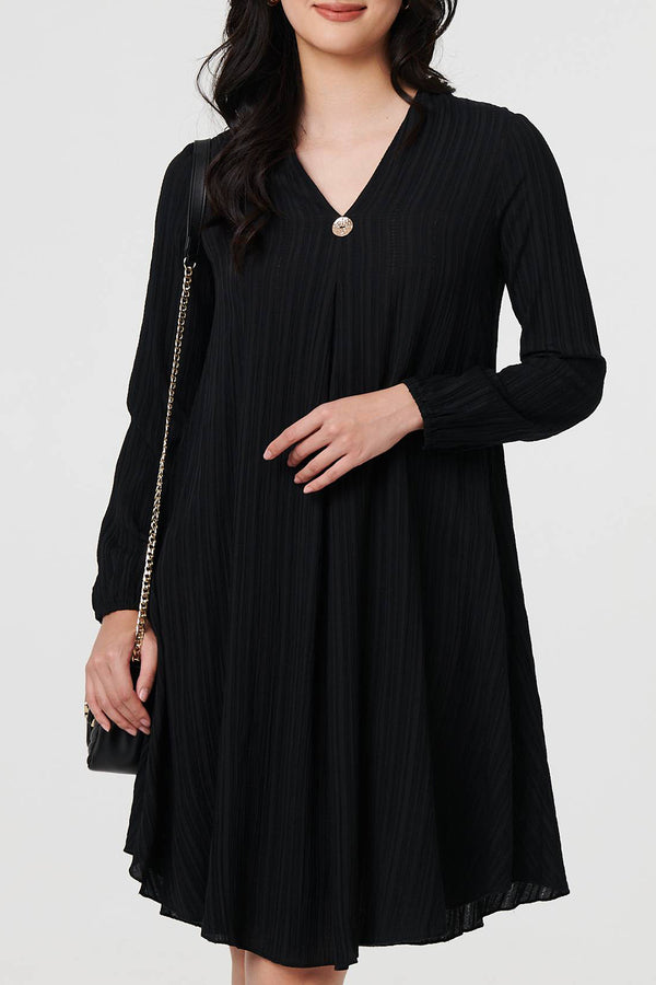 BLACK | Textured Long Sleeve Smock Dress
