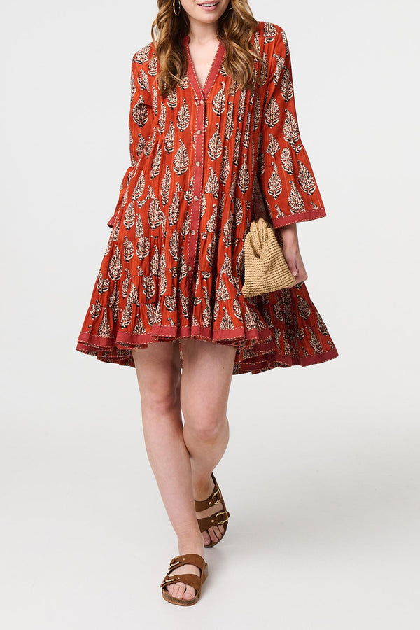 BURNT ORANGE | Feather Print 3/4 Sleeve Short Dress