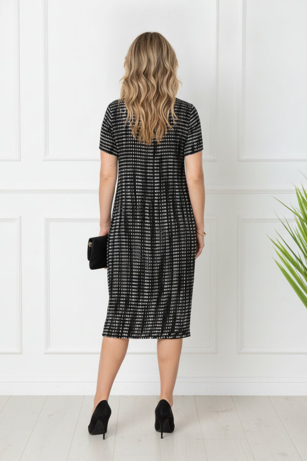 Polka Dot Pleat Short Sleeve Midi Dress| BLACK