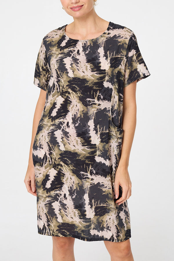 Abstract Knee Length Shift Dress| MULTI BLACK