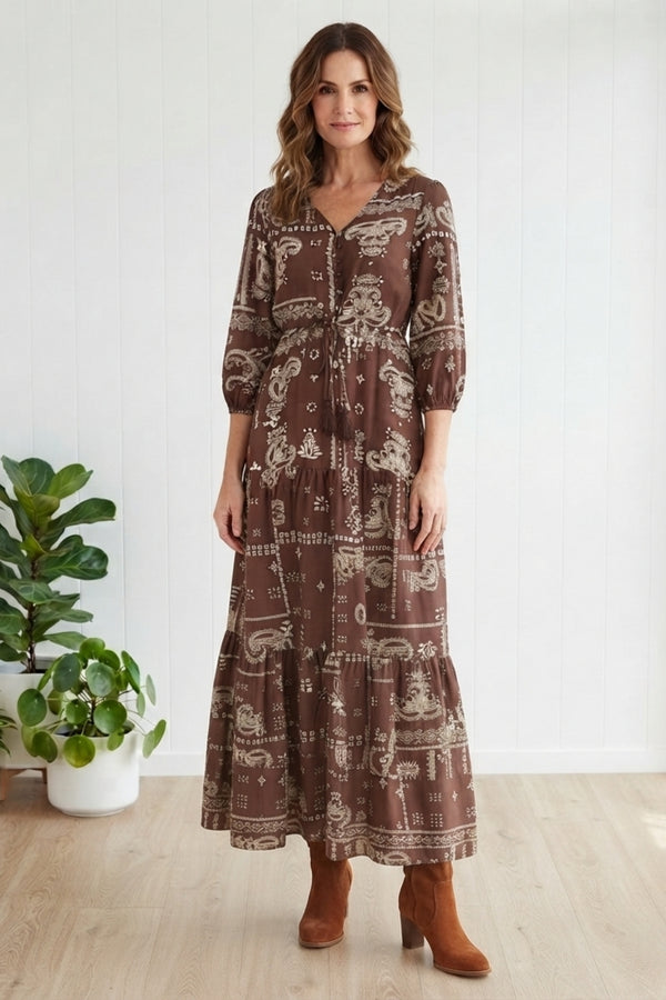 Abstract Relaxed 3/4 Sleeve Maxi Dress| CHOCOLATE