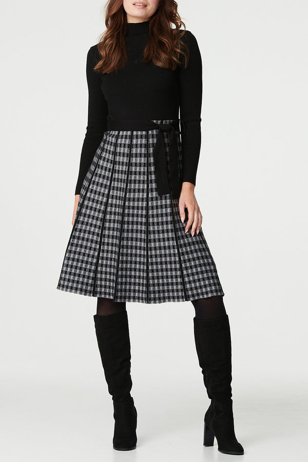 BLACK | Checked High Neck Pleated Knit Short Dress