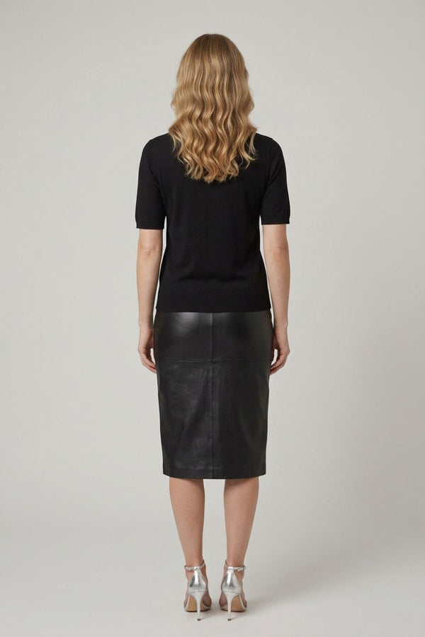 Diamante Detail Short Sleeve Knit Top| BLACK