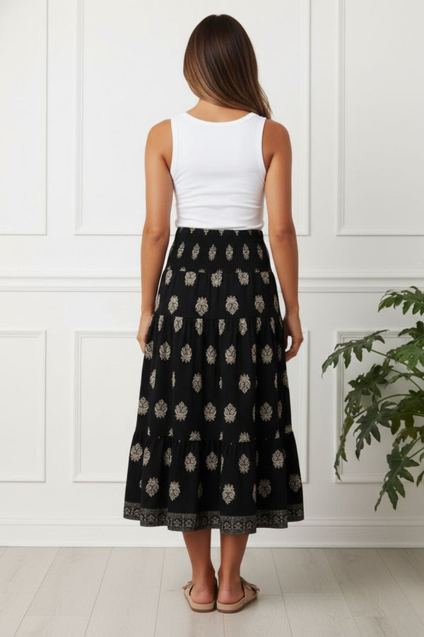Printed Shirred Tiered Midi Skirt| BLACK