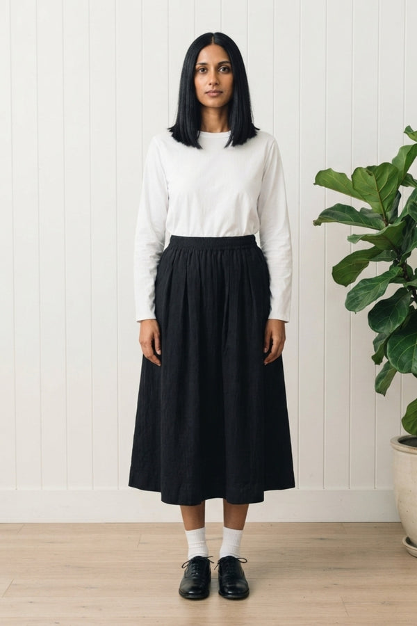 Shirred High Waist A-Line Midi Skirt| BLACK