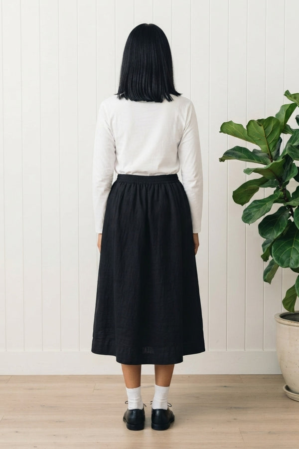 Shirred High Waist A-Line Midi Skirt| BLACK