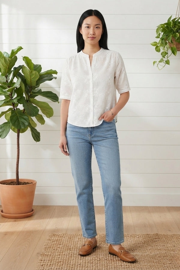 Embroidered Texture 1/2 Sleeve Blouse| WHITE
