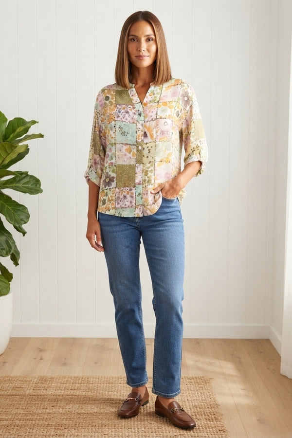 Printed 3/4 Sleeve Relaxed V-Neck Blouse| WHITE