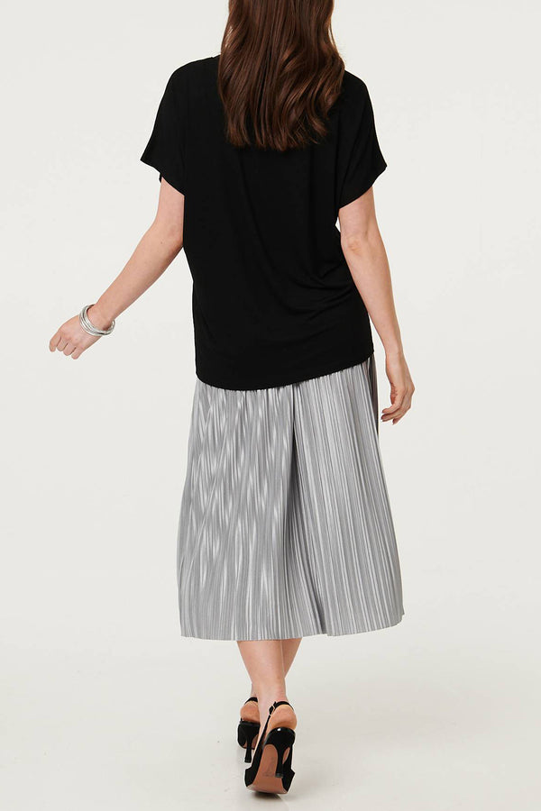 Sparkly Graphic Print Relaxed T-Shirt| BLACK