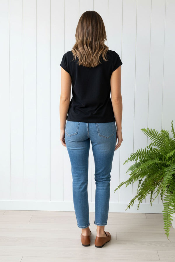 Sparkly Amour Short Sleeve T-Shirt| BLACK