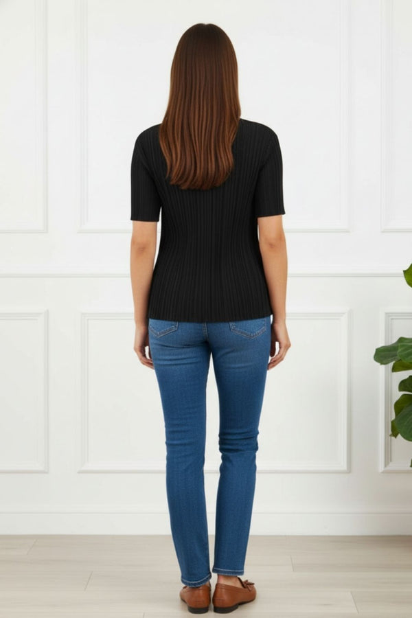 Floral Pleated Texture Short Sleeve Top| BLACK